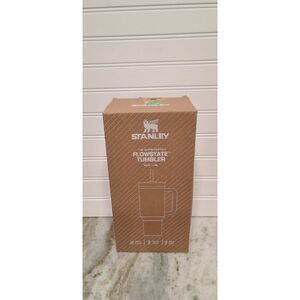 Stanley The Quencher H2.0 Flowstate Tumbler 40 OZ Black New In Box